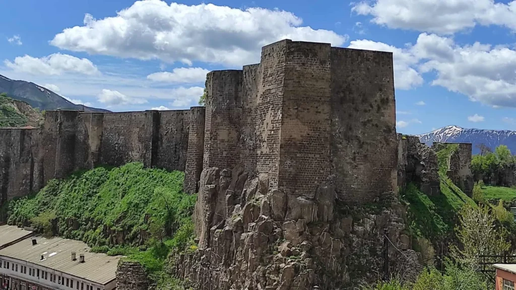 Bitlis Kalesi