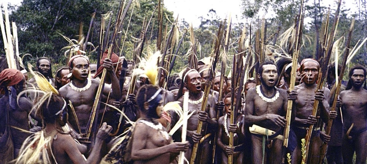 Modern Dünyadan Gizlenen Kabileler ve İnsanlar